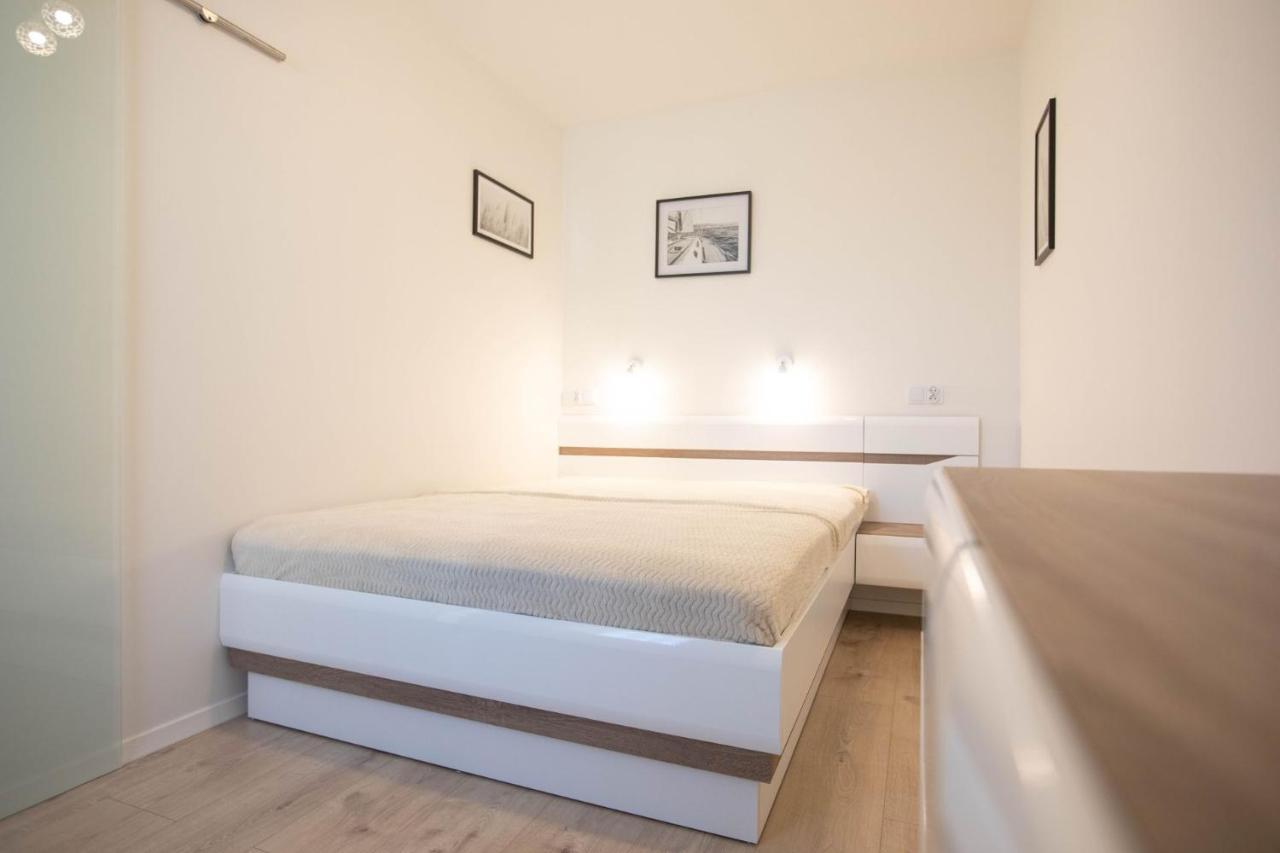 Rent40 Apartamenty Aura Gdansk Old Town Екстериор снимка